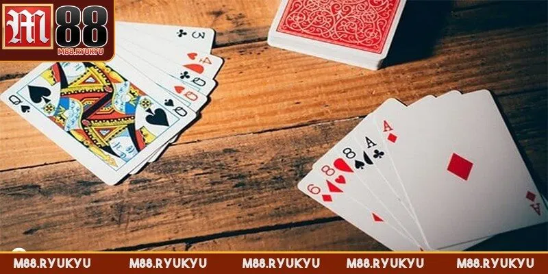 Phỏm hay còn gọi là Tá lả sử dụng bộ bài Tây 52 lá vô cùng hấp dẫn